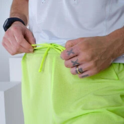 Quechua Short De Randonnée Rapide FH 900 Homme Jaune. 11 Quechua Short De Randonnée Rapide FH 900 Homme Jaune. -Quechua short de randonnee rapide fh 900 homme jaune 5